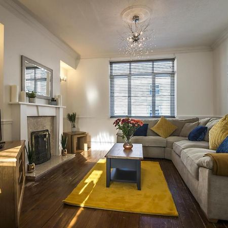 Ivydene - 3 Bedroom Holiday Home - Tenby Eksteriør bilde